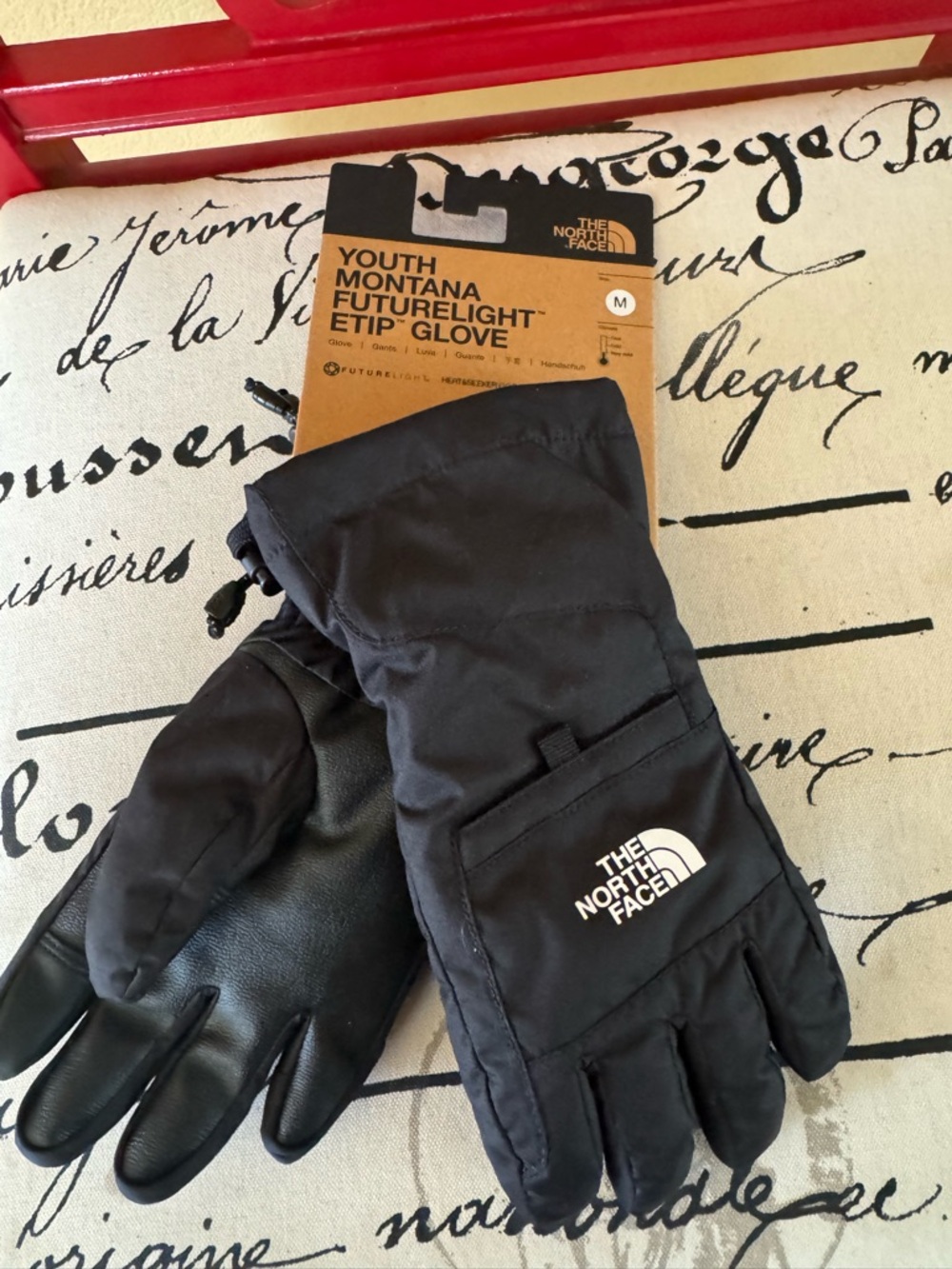 The North Face Youth Montana FUTURELIGHT Etip™ Gloves Size  Medium NWT